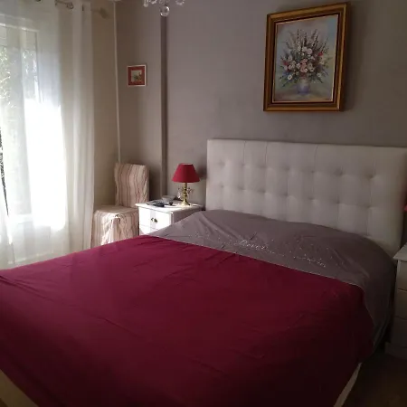Bed & Breakfast Les Petites Roches *